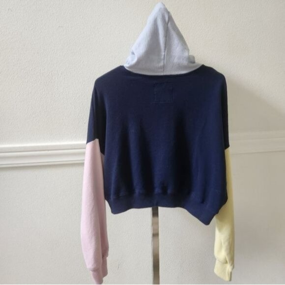 Hollister Co. Color Blocked Cropped Sweatshirt Navy - Picture 10 of 10